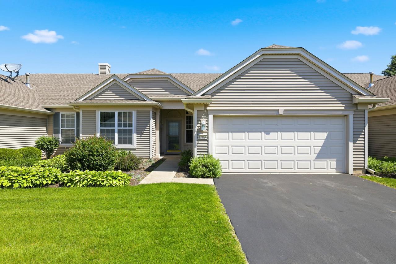13076 Patriot Way, Huntley, IL 60142