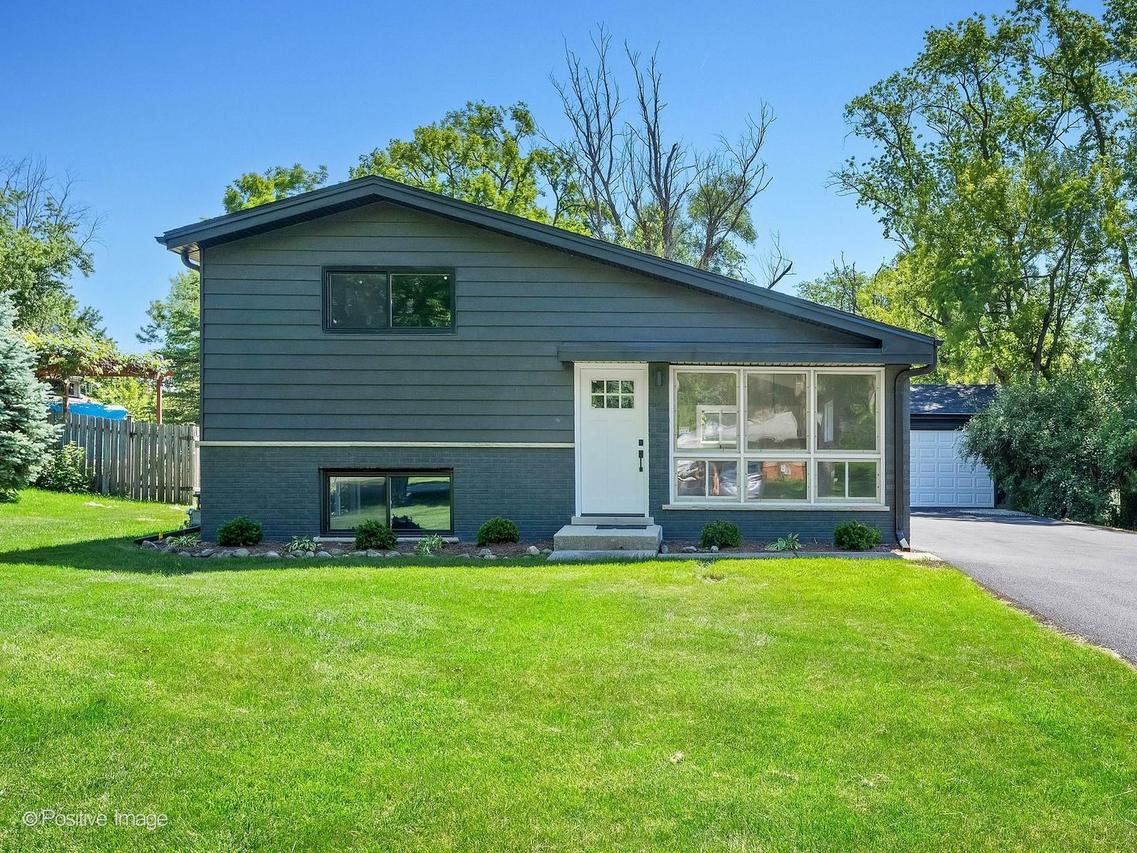1N535 Park Blvd., Glen Ellyn, IL 60137