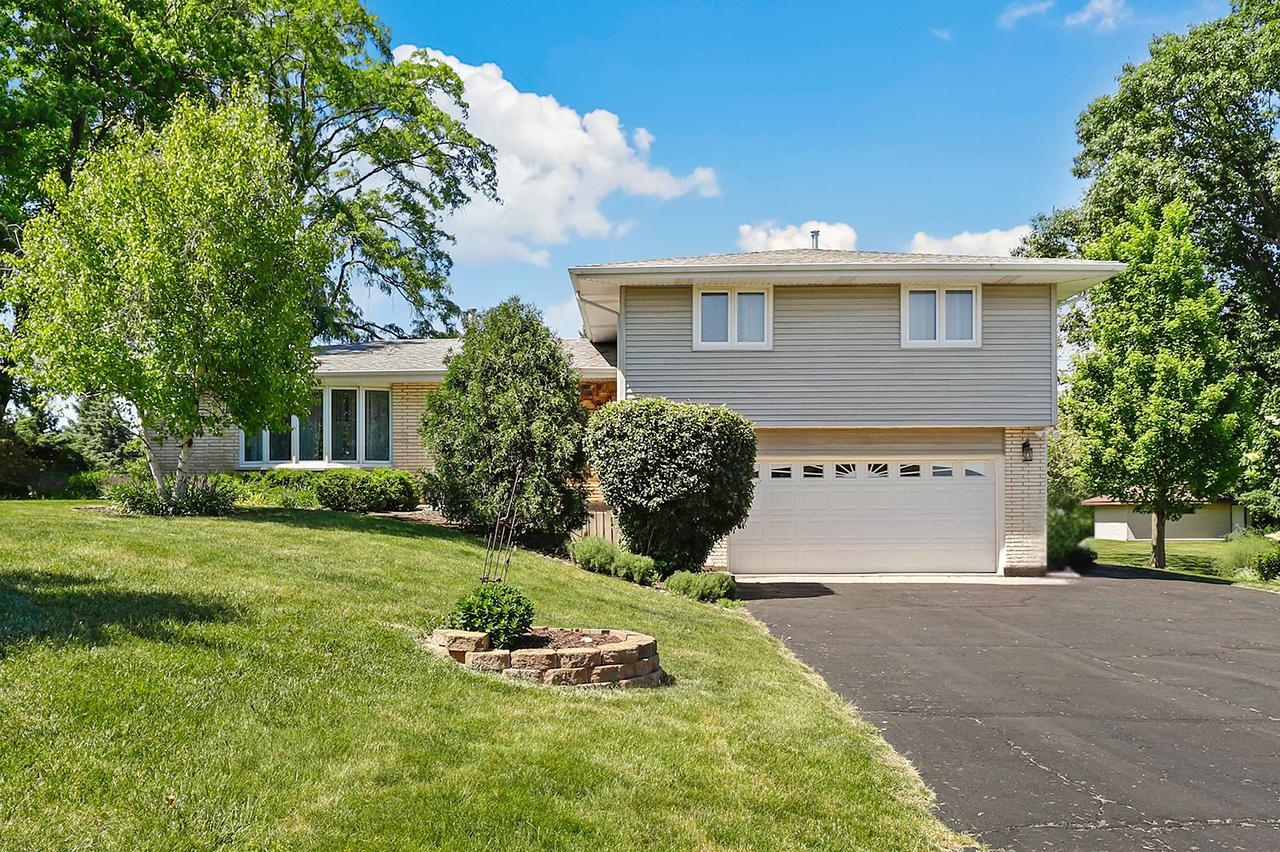 1240 117th St., Lemont, IL 60439