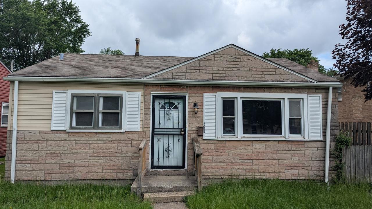 14136 S Hoxie Ave., Burnham, IL 60633