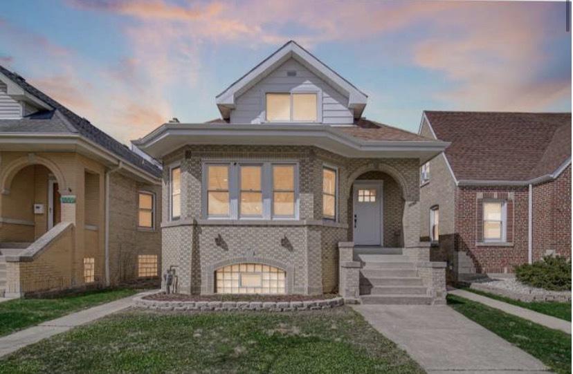 3010 N Nottingham Ave., Chicago, IL 60634