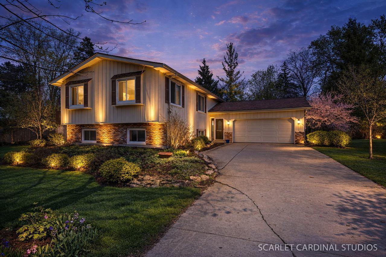 N385 Silverleaf Blvd., Wheaton, IL 60187