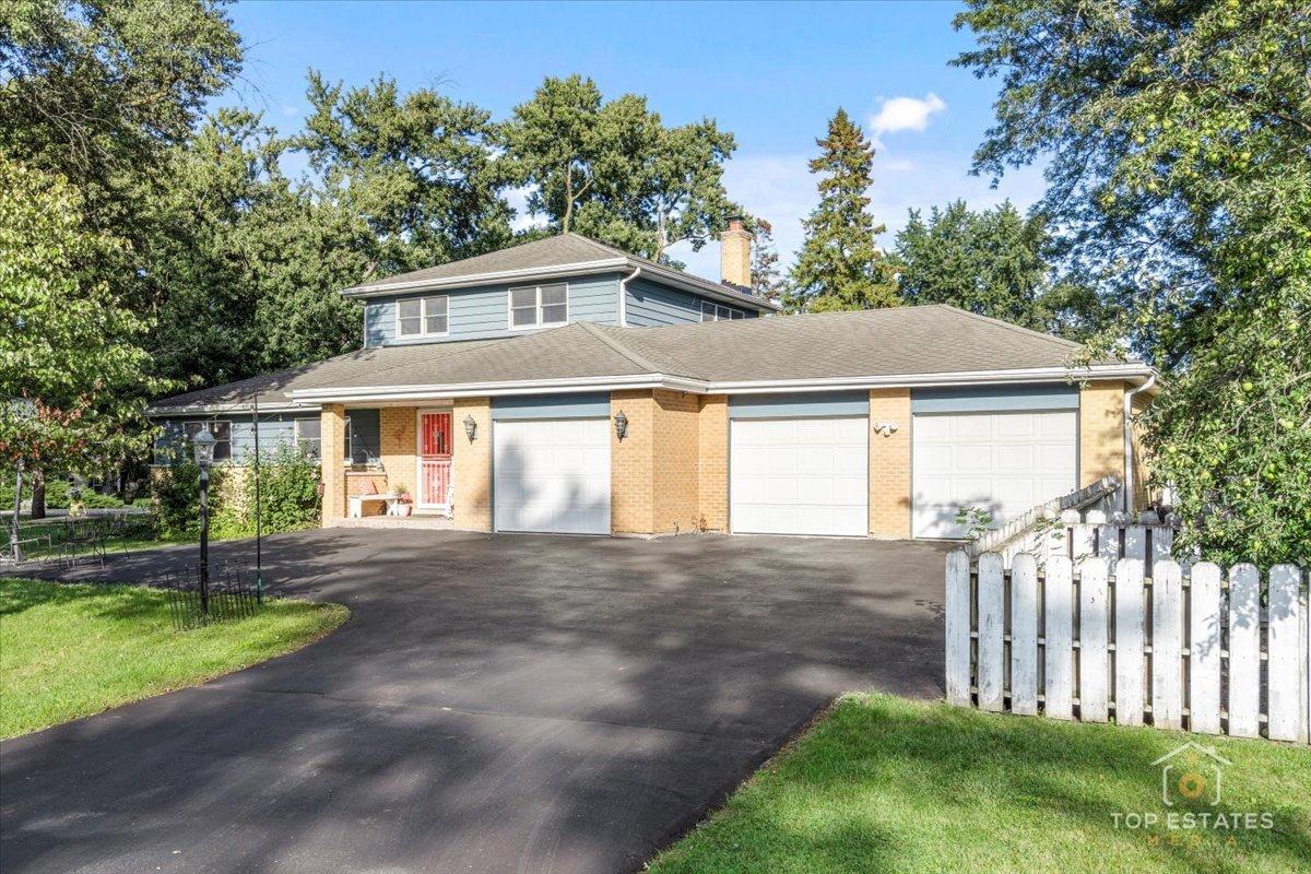 2 Marberry Dr., Prospect Heights, IL 60070
