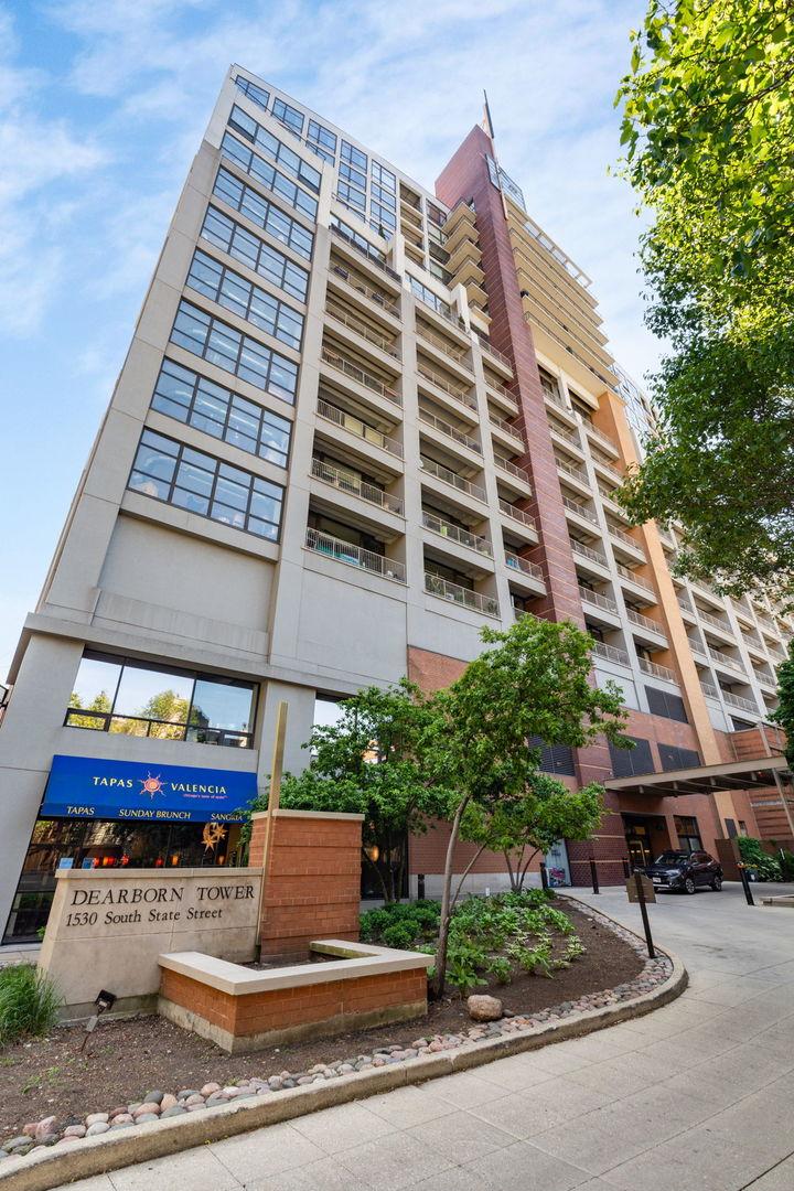 1530 S State St. #415, Chicago, IL 60605