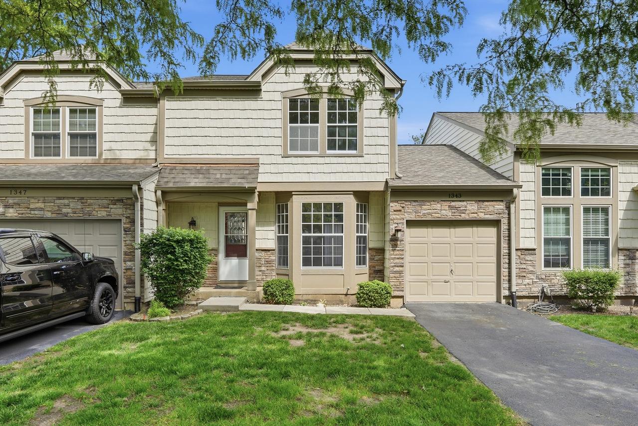 1343 Seabury Cir., Carol Stream, IL 60188