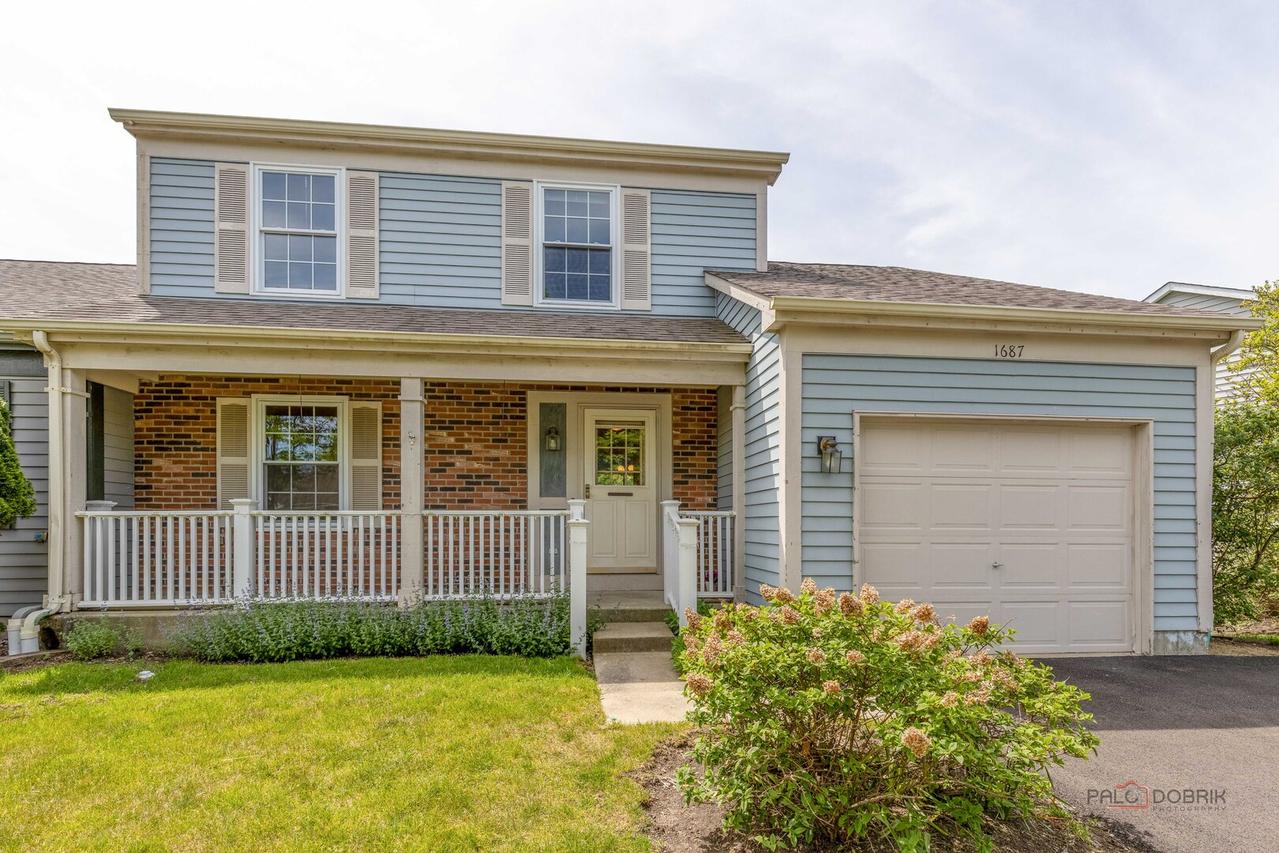 1687 Templeton Ct., Mundelein, IL 60060