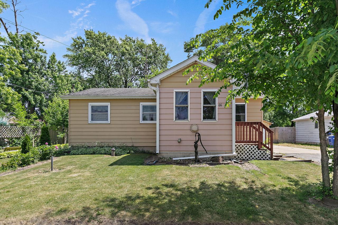66 E North Ave., Cortland, IL 60112