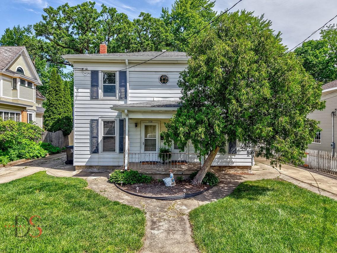 520/522 E Main St., Ottawa, IL 61350