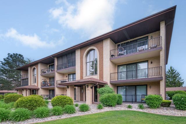 New Homes with Master Bedrooms on the 1st Floor in Orland Park: May 23rd to May 29th