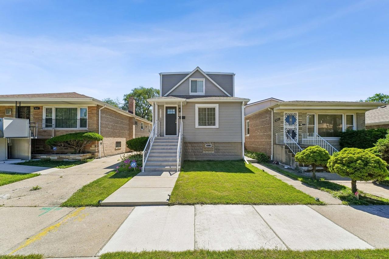 9139 S Oglesby Ave., Chicago, IL 60617