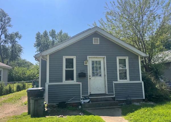 New Homes with Master Bedrooms on the 1st Floor in Pekin: May 23rd to May 29th