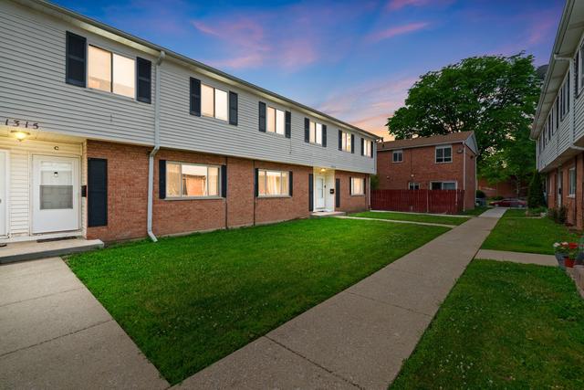 New Homes For Sale This Week That Attend West Aurora High School: May 29th to June 4th