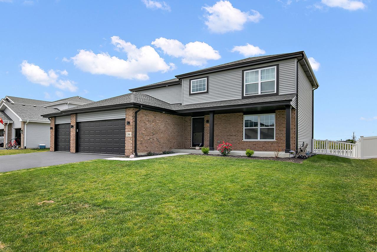 1398 Clifton Ave., Beecher, IL 60401