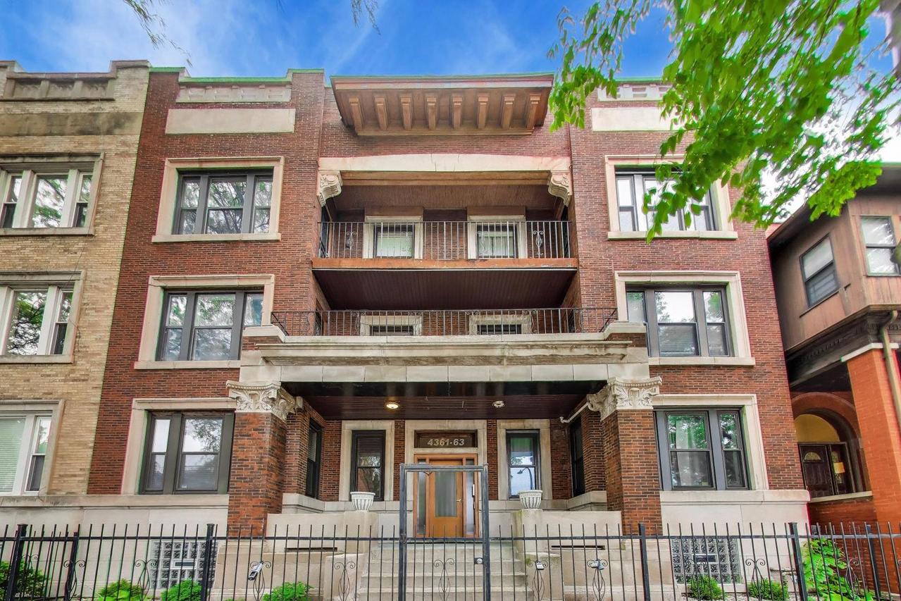 4361 S Greenwood Ave. #1N, Chicago, IL 60653