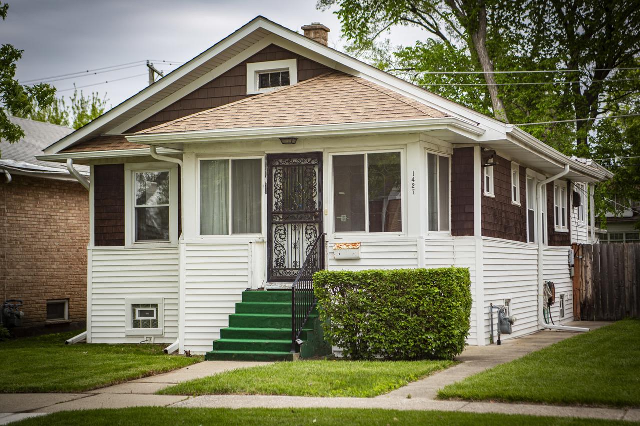 1427 S 21st Ave., Maywood, IL 60153
