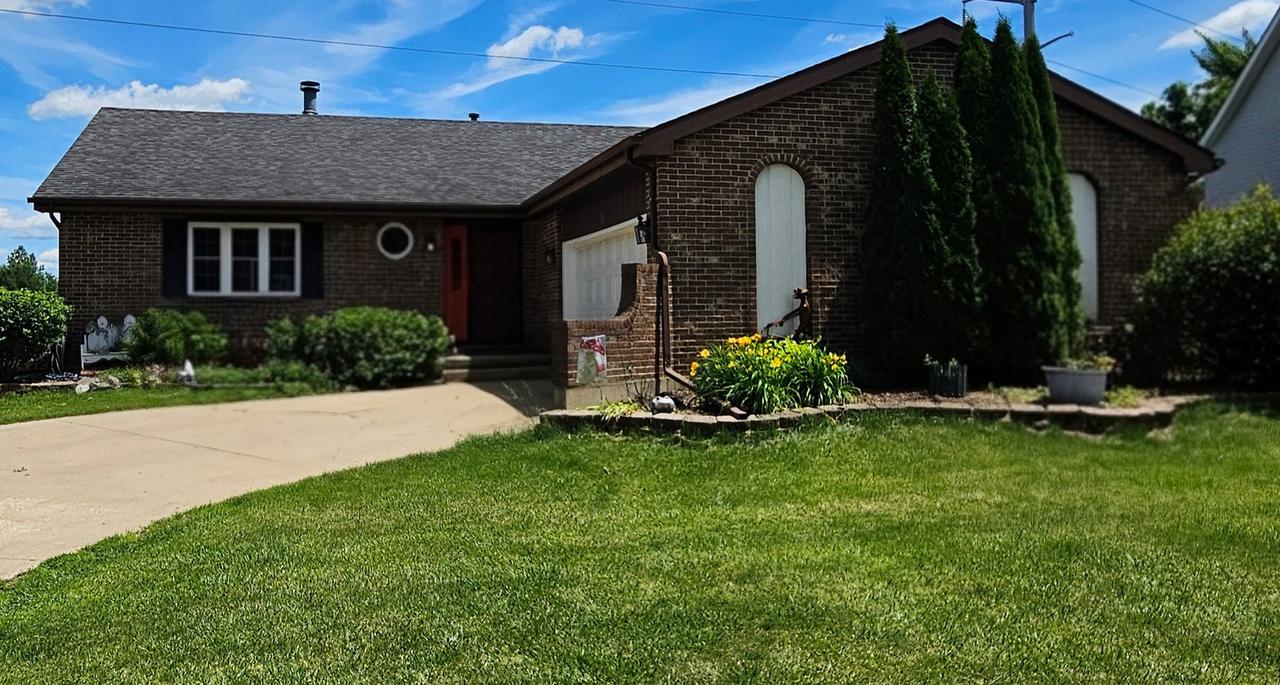 1310 Janet St., Sycamore, IL 60178