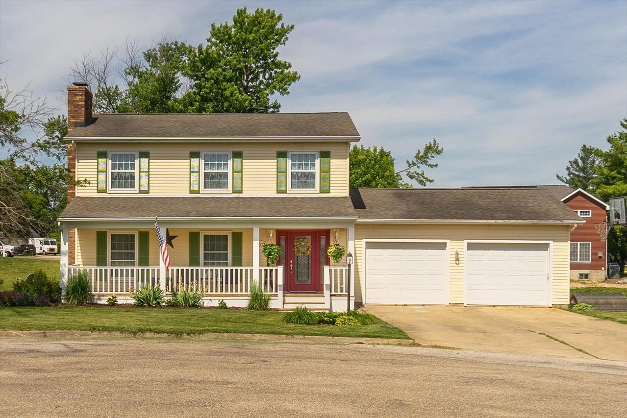 507 Terrace Ln., Washburn, IL 61570