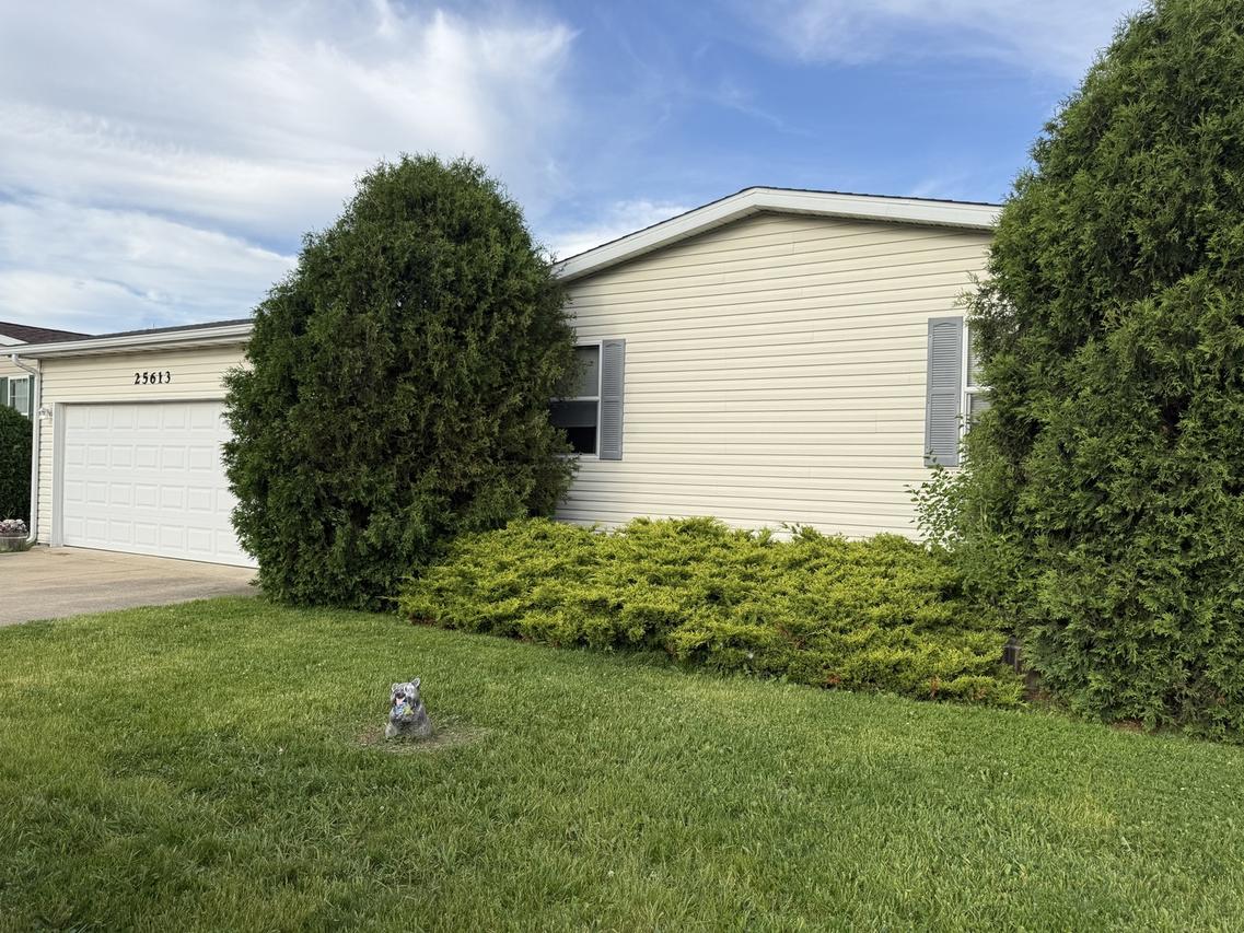 25613 Shinnecock Dr., Monee, IL 60449