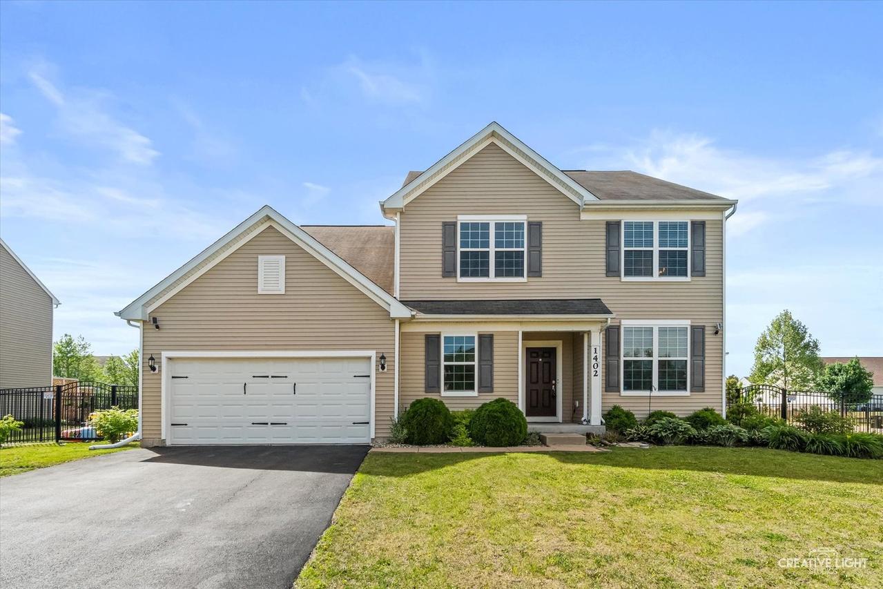 1402 Ruby Dr., Yorkville, IL 60560