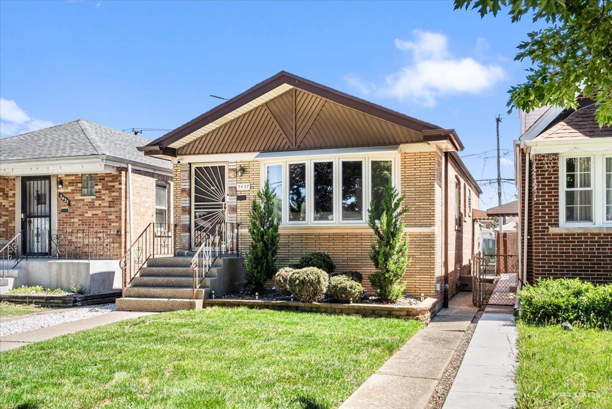 3437 W 84th Pl., Chicago, IL 60652