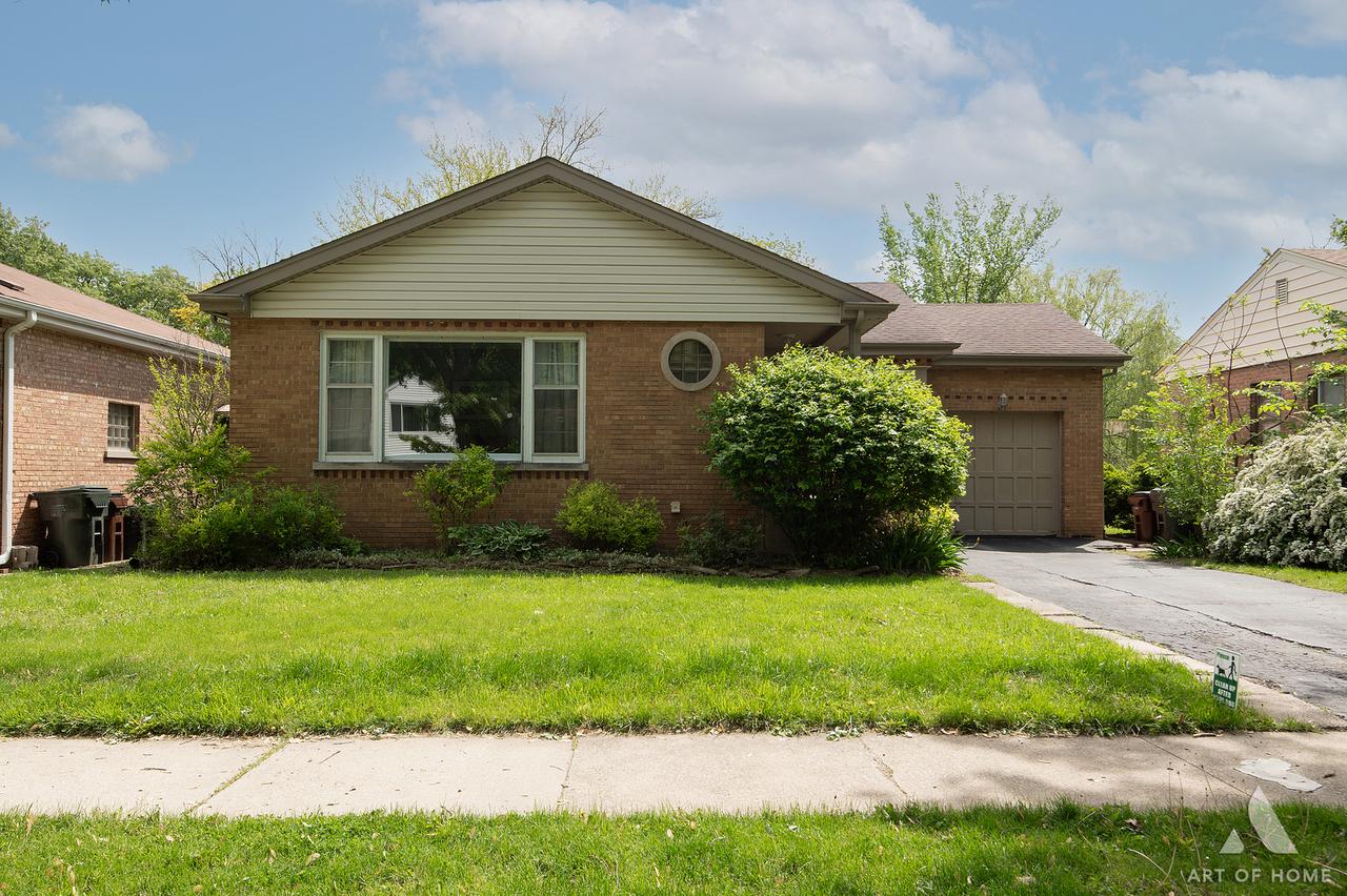 18625 Homewood Ave., Homewood, IL 60430