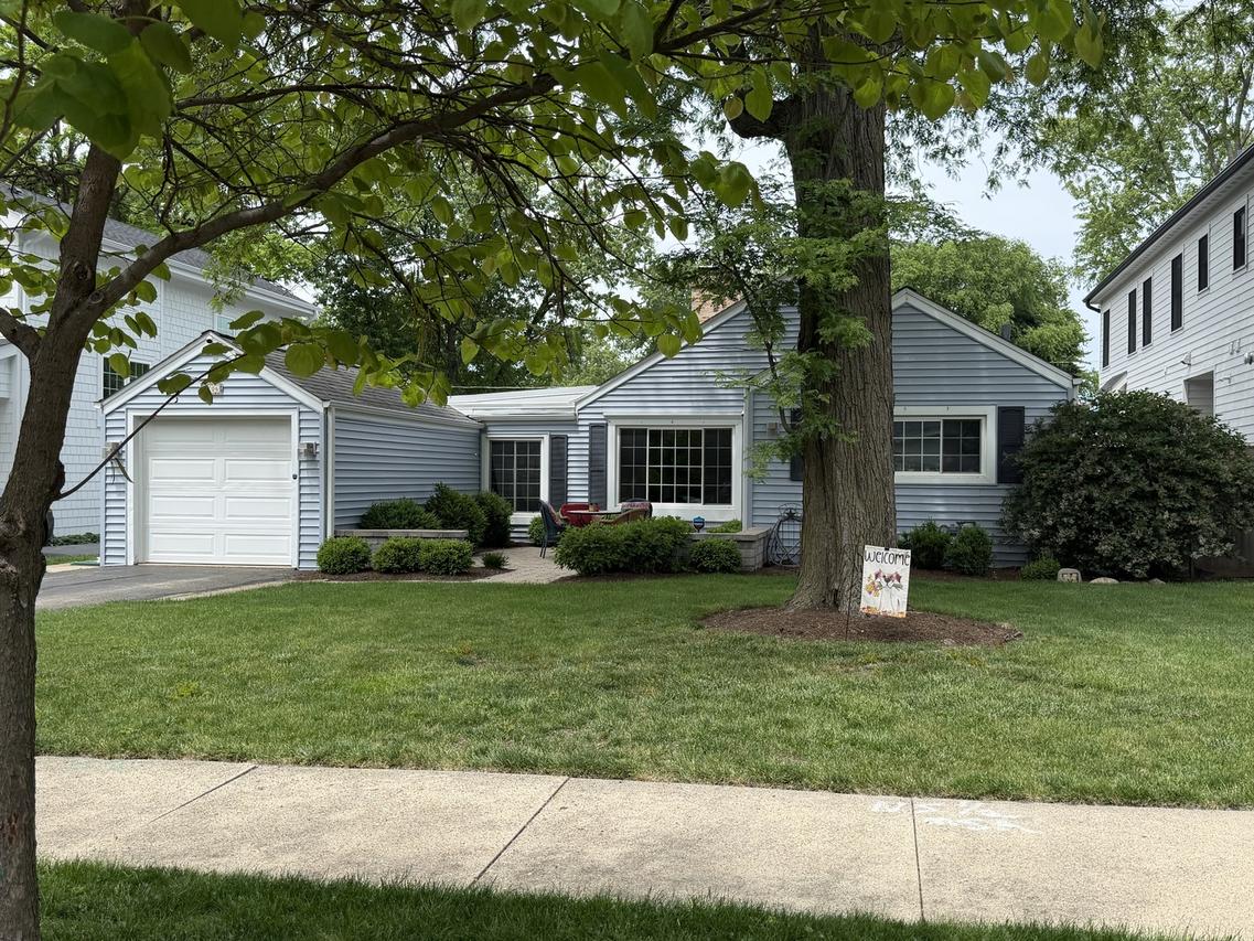 1706 Illinois Rd., Northbrook, IL 60062