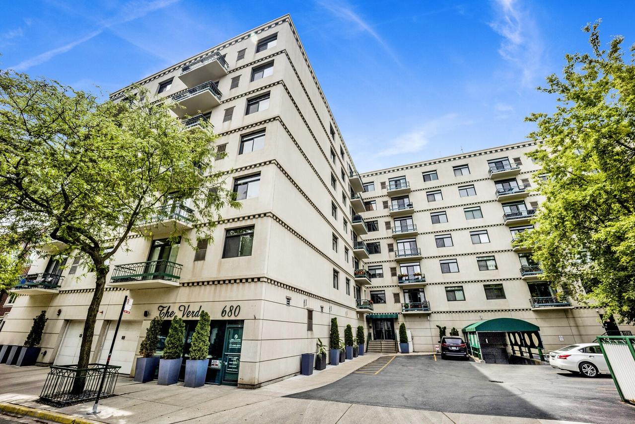 680 N Green St. #508, Chicago, IL 60642