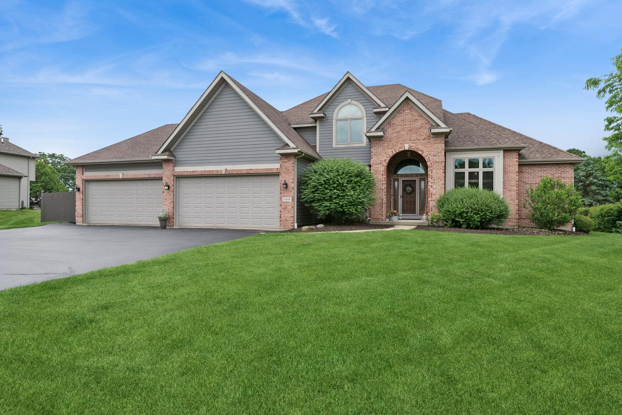 3405 Forest Ridge Dr., Spring Grove, IL 60081