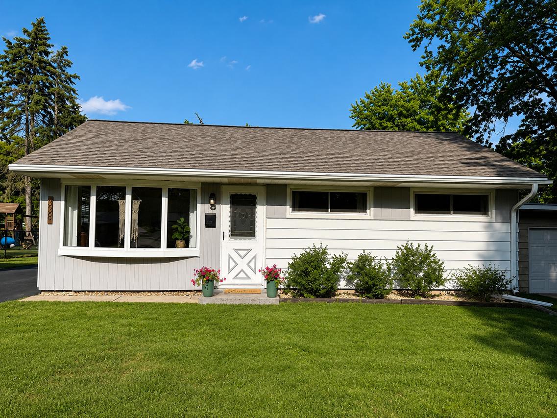 338 Terrace Dr., Sycamore, IL 60178