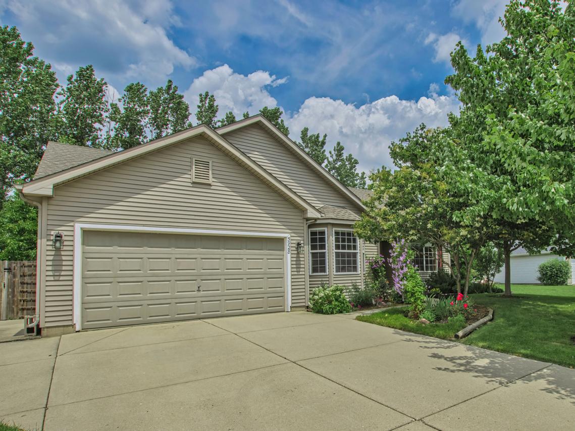 5928 Bluegrass Tr., Mchenry, IL 60050