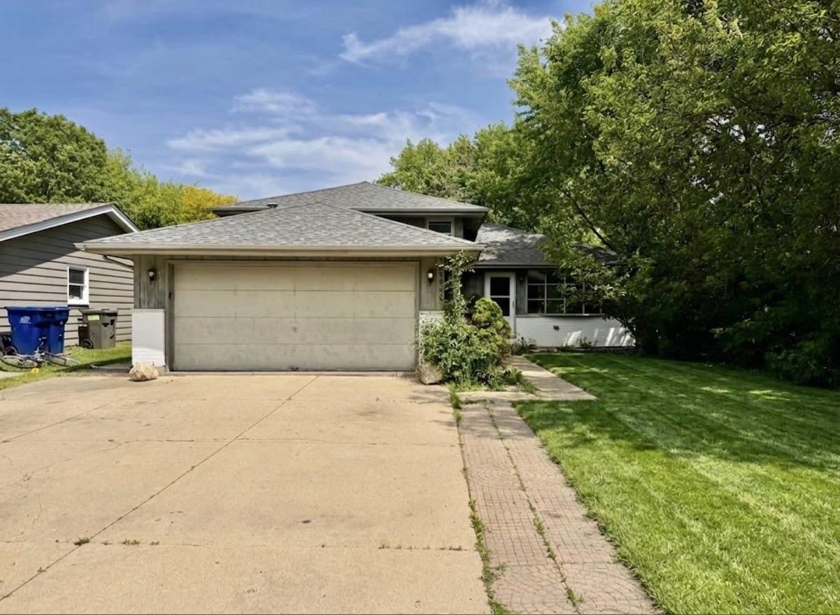 28W560 Bolles Ave., West Chicago, IL 60185