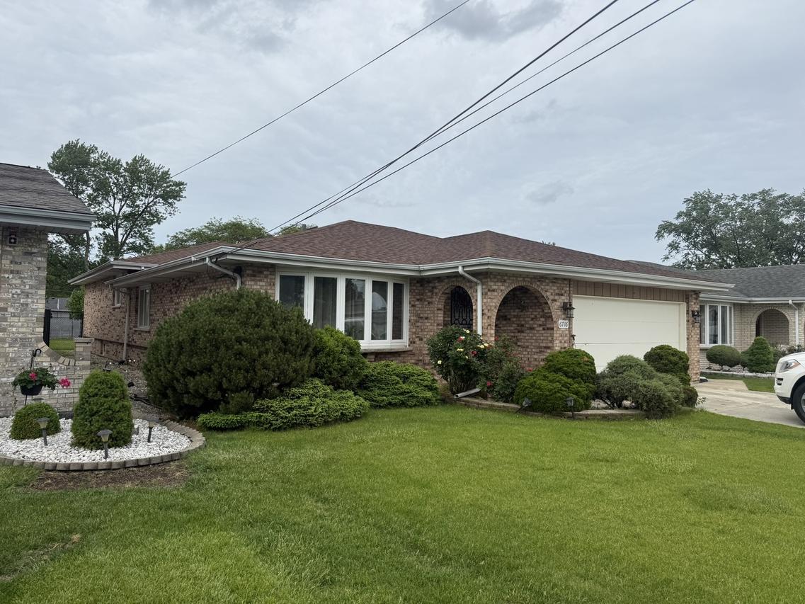 6716 W 89th Pl., Oak Lawn, IL 60453
