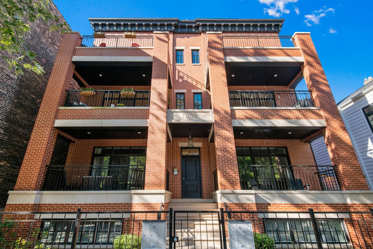 1900 N Sheffield Ave. #2N, Chicago, IL 60614
