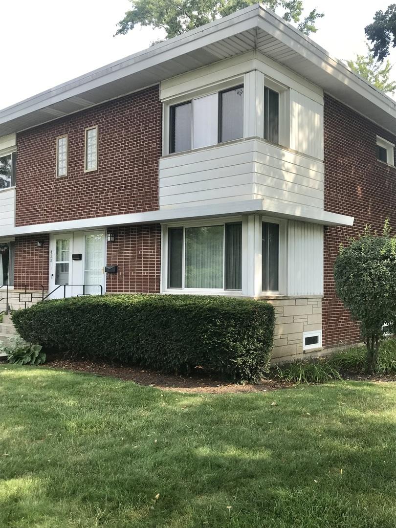 426 E Vallette St., Elmhurst, IL 60126