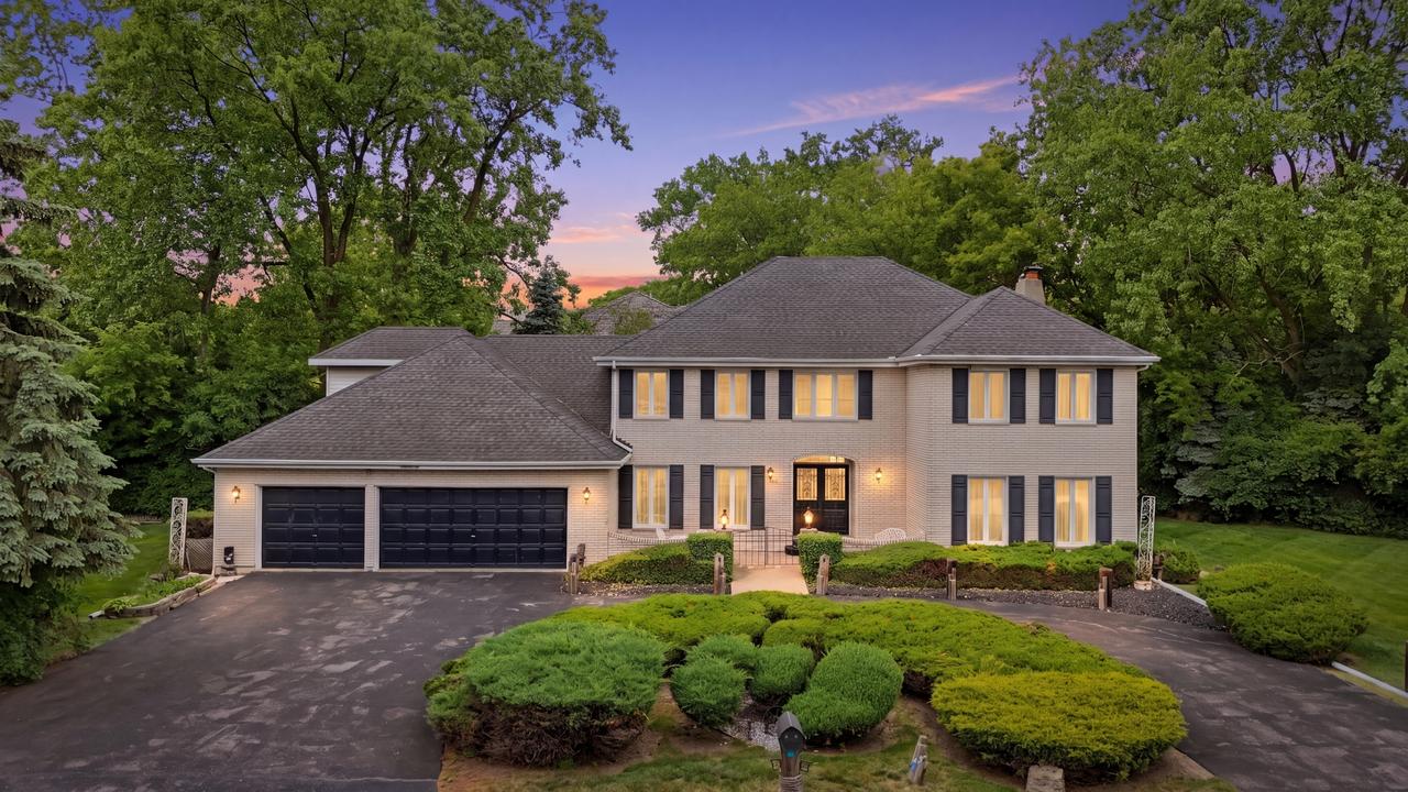1610 Elmdale Ave., Glenview, IL 60026
