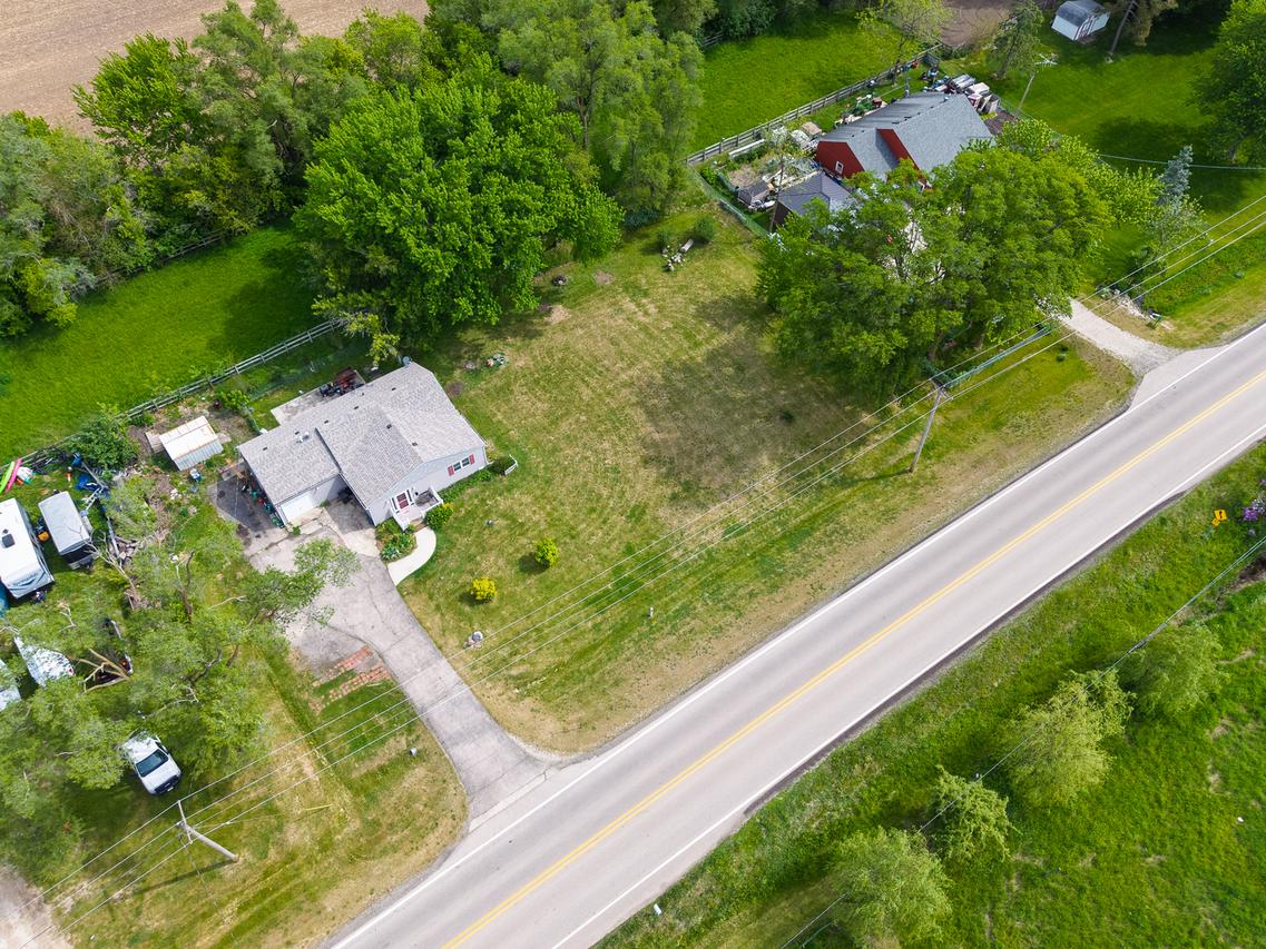 14914 W South Street Rd., Woodstock, IL 60098