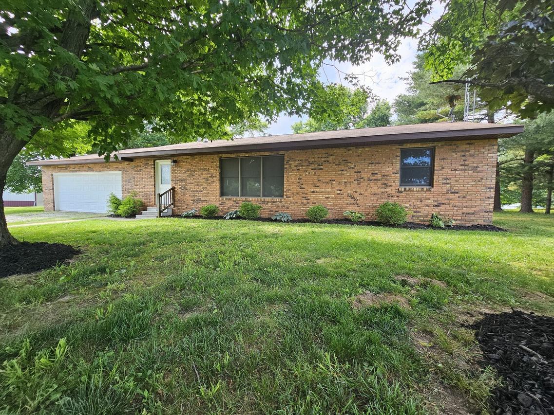 14541 N Morton Ln., Mt Vernon, IL 62864