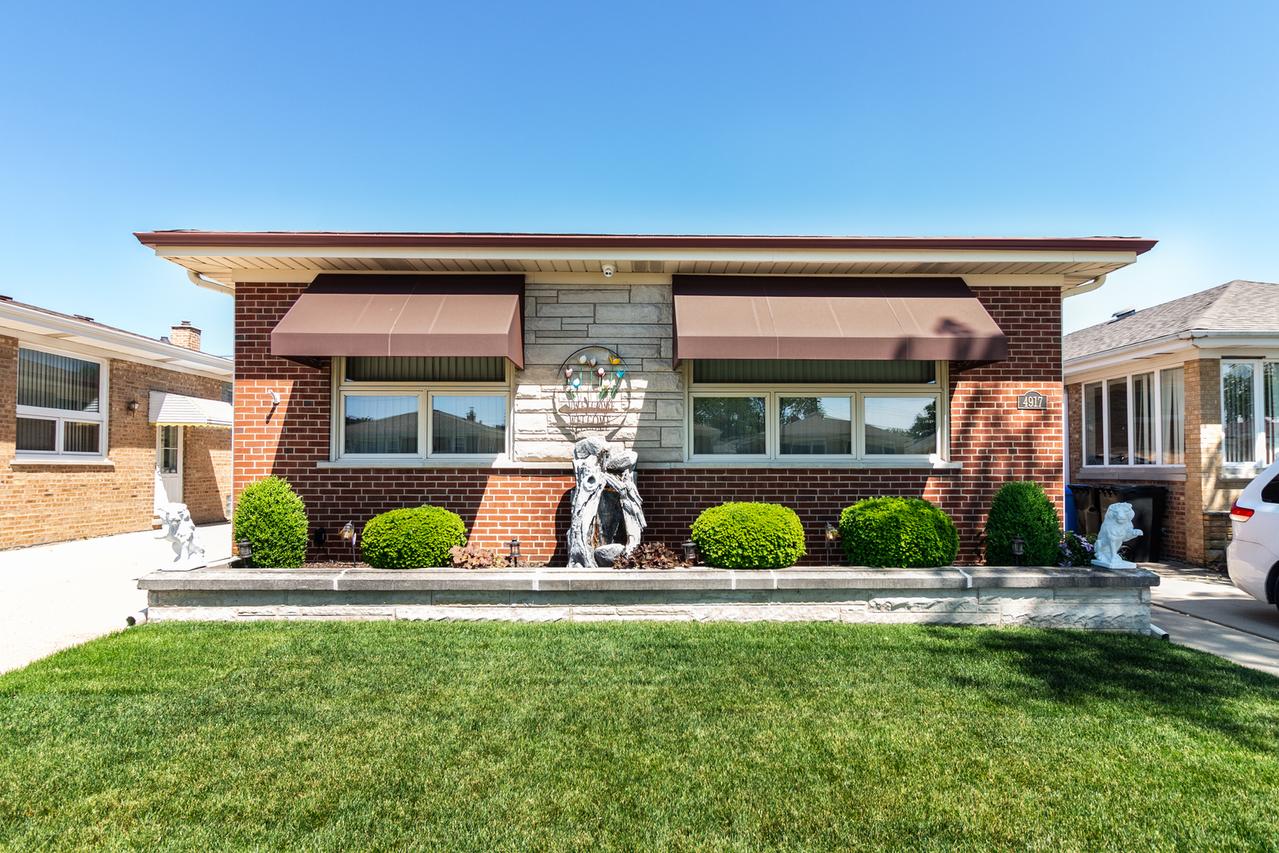 4917 N Nottingham Ave., Chicago, IL 60656
