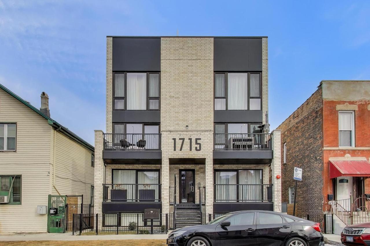 1715 S Morgan St. #2, Chicago, IL 60608
