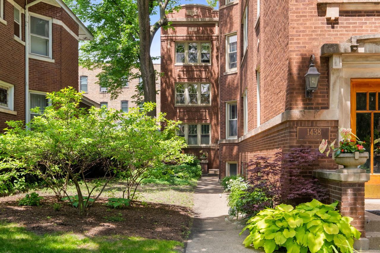1442 W Summerdale Ave. #2, Chicago, IL 60640