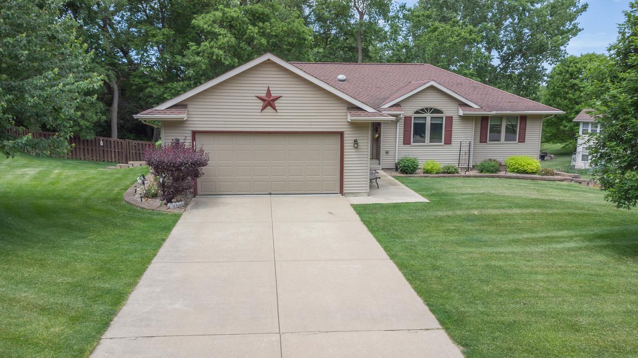 920 Mesa Dr., Freeport, IL 61032
