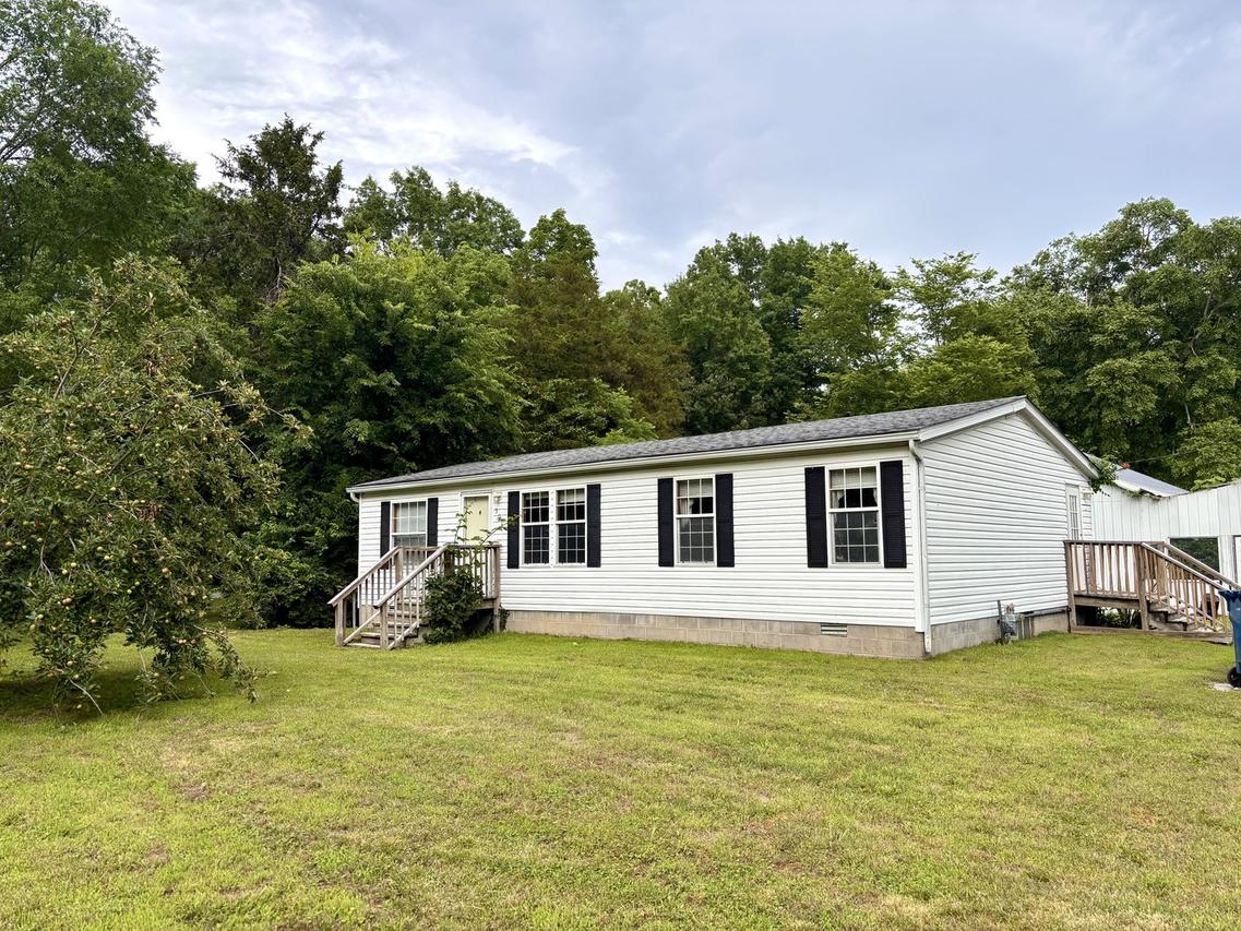 307 N Lincoln St., Royalton, IL 62983