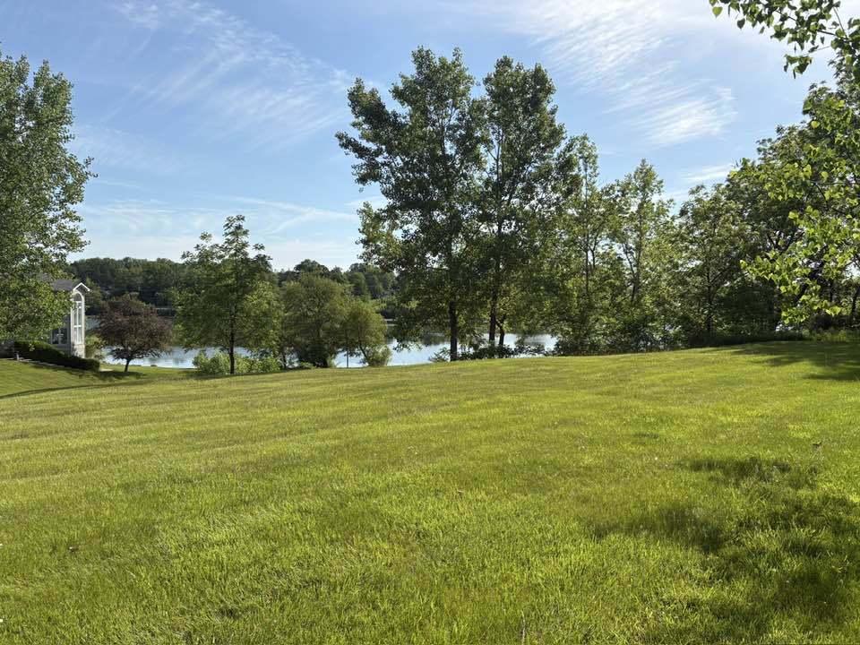 1201 Bayshore Dr., Antioch, IL 60002