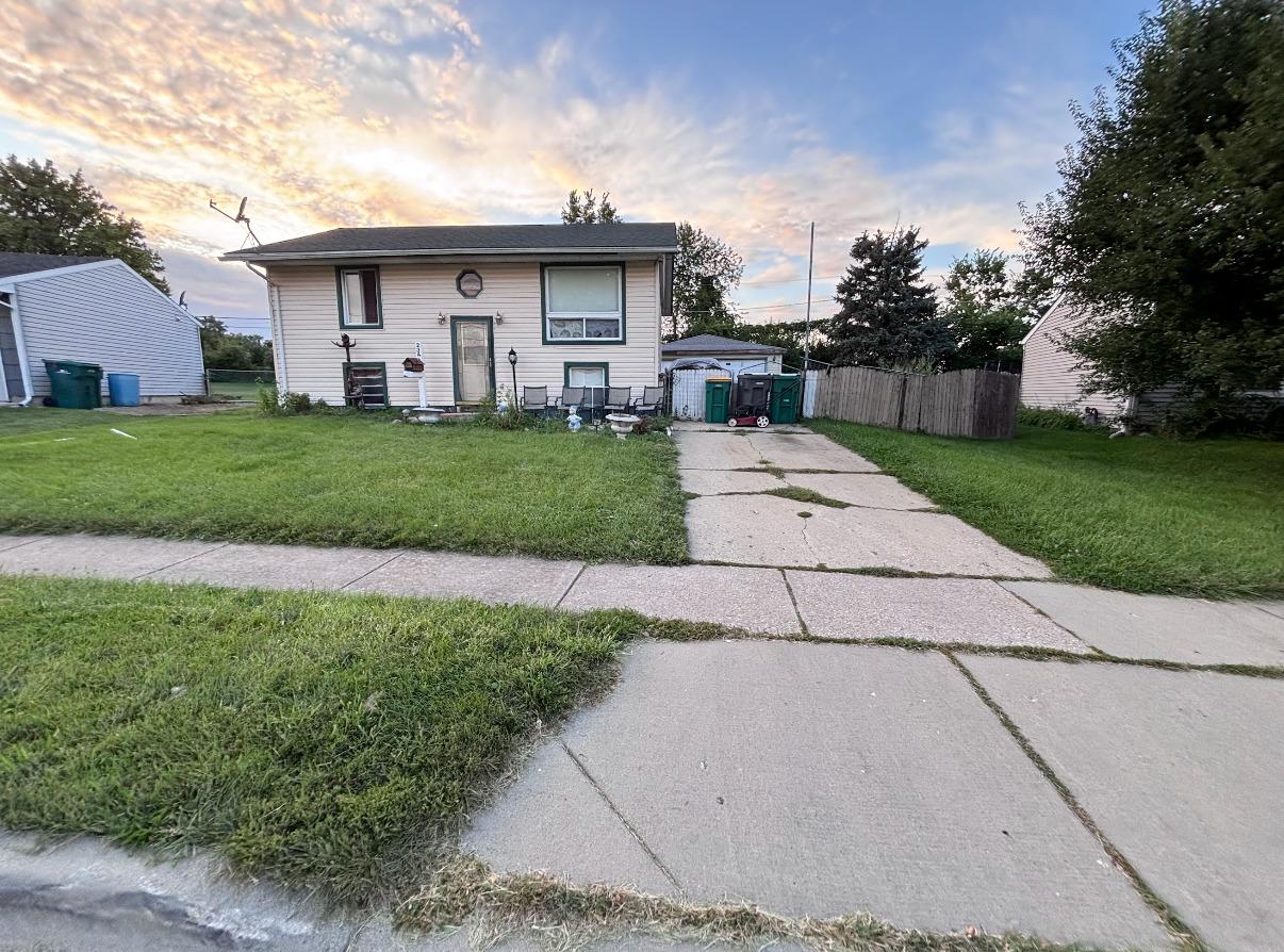234 Gordon Ave., Romeoville, IL 60446