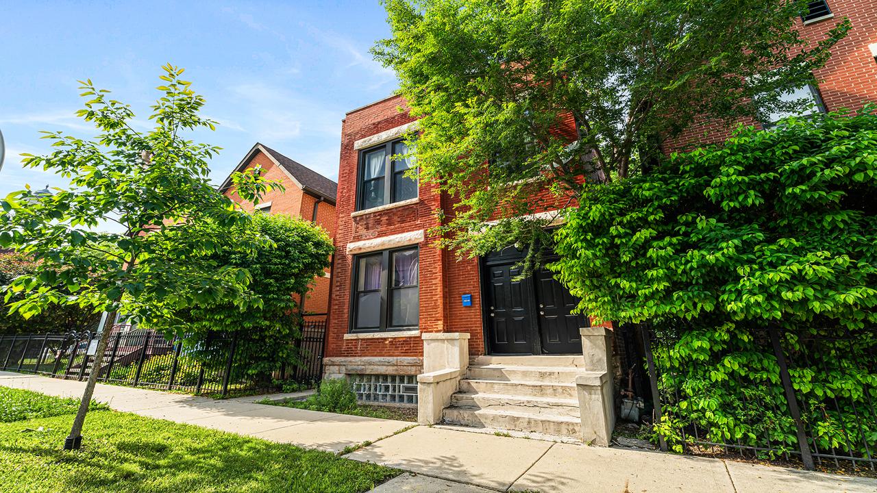 3118 W Huron St., Chicago, IL 60612
