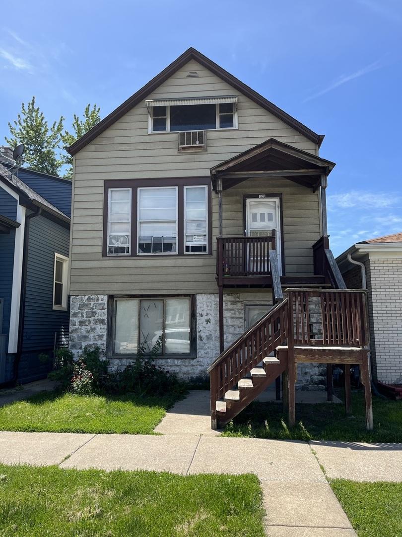 1528 Euclid Ave., Berwyn, IL 60402