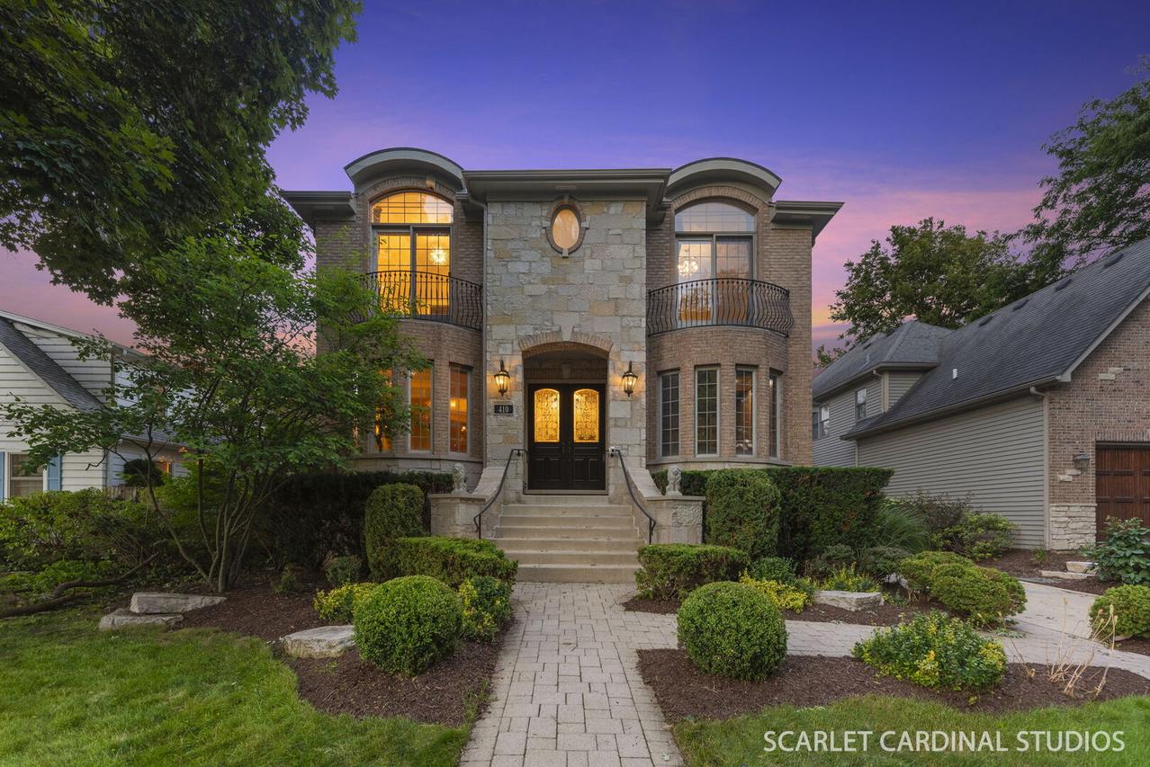 410 S Sleight St., Naperville, IL 60540