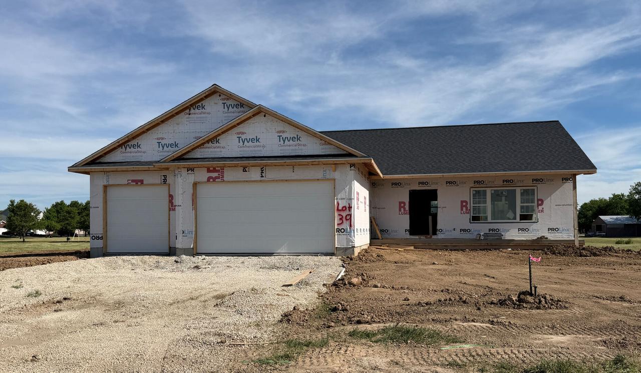 509 W Dimon St., Rochelle, IL 61068