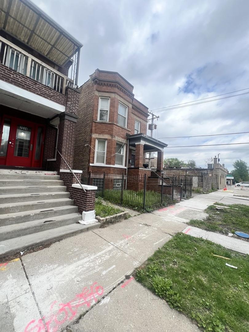 7512 S Langley Ave., Chicago, IL 60619