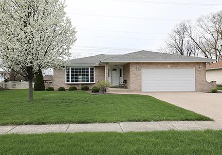 9 Honey Ln., New Lenox, IL 60451
